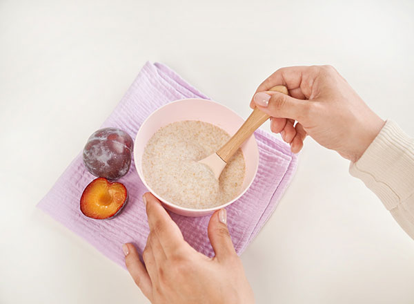 Овсяная каша для прикорма ребенка