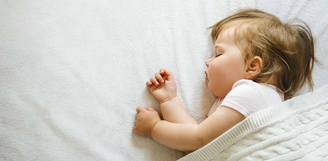 Сколько спать малыш в 2 месяца?