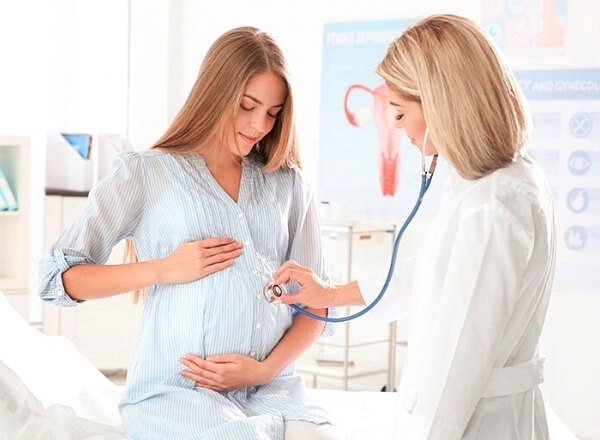 Вакцинация от COVID-19, беременность и грудное вскармливание