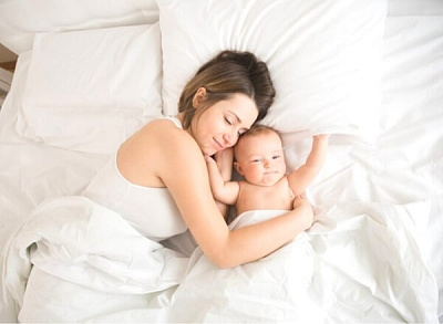 Нормы сна и кормления новорожденного